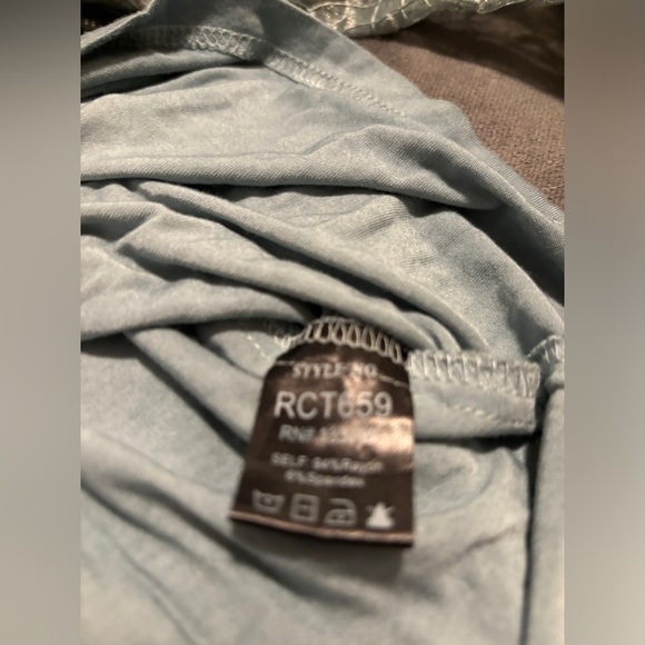 POL Beautiful Long Sleeve Ruffle Top. - Picture 5 of 9